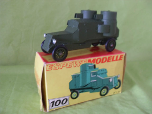 ESPEWE LENIN PANZERWAGEN.JPG
