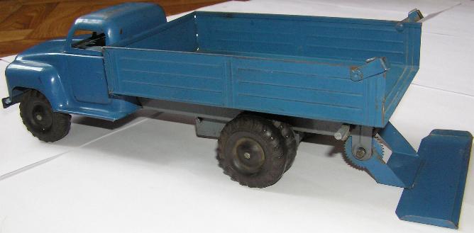 USSR_Obsolete_004.jpg