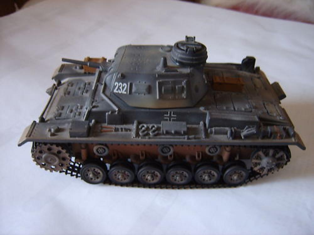 Panzer III #232 99302S1_COLD STEEL_4.jpg