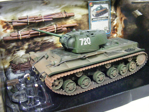 Forces of Valor Russian Heavy Tank KV-1 1944_1.jpg